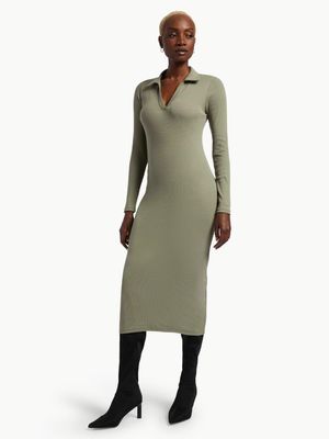 Y&G Rib Collar Maxi Dress