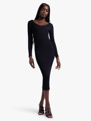 Women's Black Seamless Scoop Neck Dress