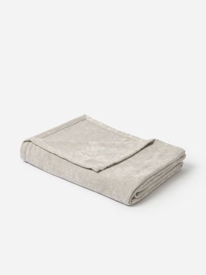 Grace Esperanza Chenille Throw Silver 150x180