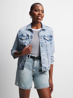 Jet Women's Light Wash Denim Jacket