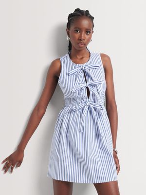 Y&G Tie Front Dress