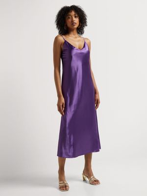 Y&G Satin V-Neck Midi Slip Dress