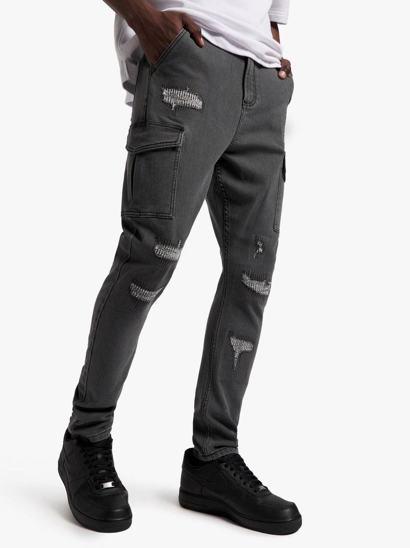 Tapered cargo jeans hotsell