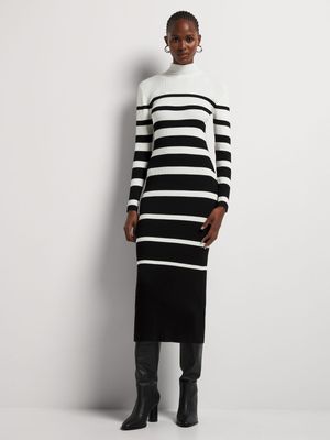 Ribbed Knit Long Sleeve Highneck Column Dress