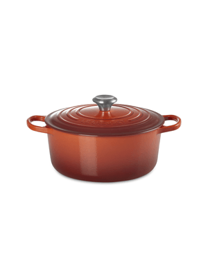 le creuset round cocotte cayenne 22cm