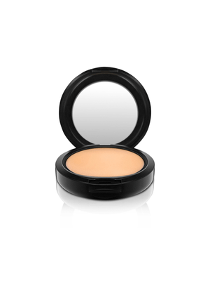 MAC Studio Fix Powder Plus Foundation