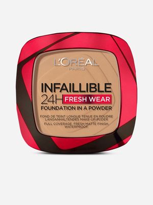 L'Oréal Infallible Fresh Wear Foundation in a Powder