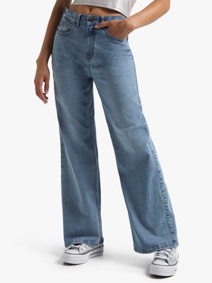 Women's Light Wash Dad Jeans