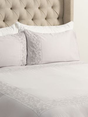 Grace Esperanza Lilac Duvet Cover Set