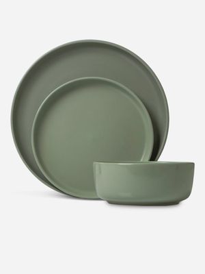 Essentials Dinnerware Green 12pc