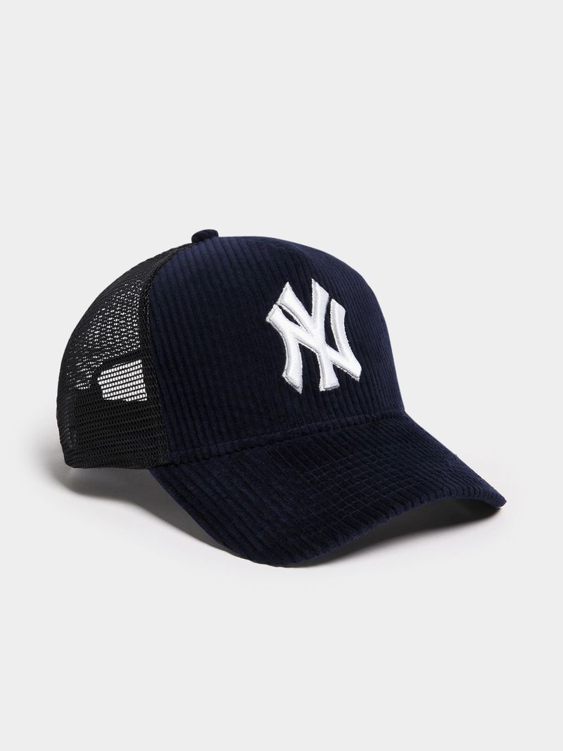 New Era Unisex New York Yankees Corduroy Trucker Navy Cap Bash