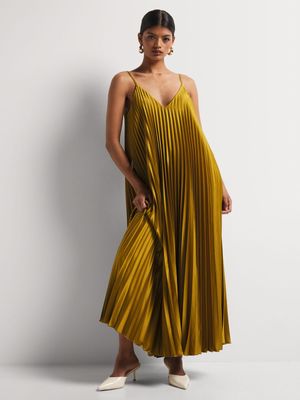 Luella Pleated Maxi Sundress