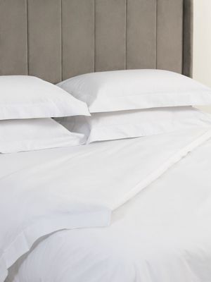 Guest House The Cool Crisp Bedding 200tc White