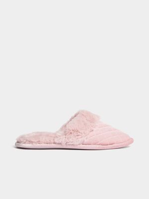 Jet Women's Blush Quilted Closed Toe Slippers