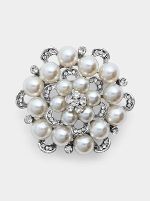 Ladies Cluster Pearl Brooch Jewelry