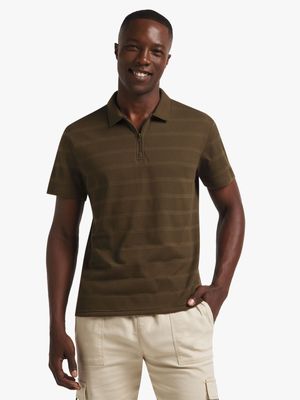 Men's Green Textured Quarter Zip Golfer