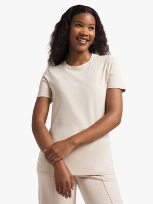 Women's Sneaker Factory Essential Cream Tee