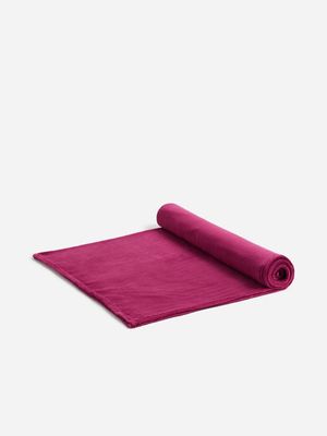 Jet Home Plum Fleece Throw 125x150