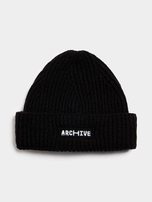 Archive Unisex Micro Black Beanie