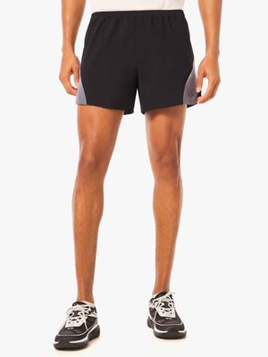 Men's Oakley Black Pursuit Pro 6 Training Short