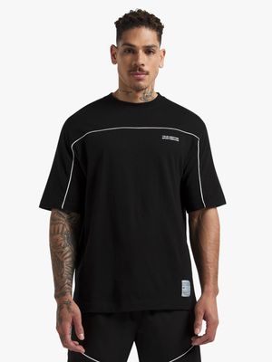 Mens TS Back Graphic Piping Black Football tee