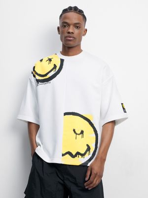 Men's White Smiley World Splice Graphic Top