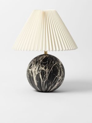 Pleated Shade Marble Finish Ball Lamp Black