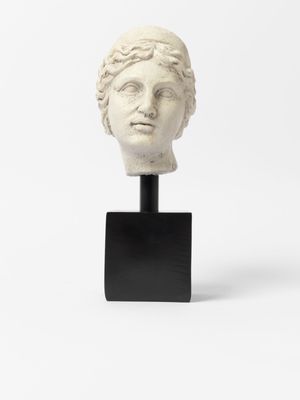 Resin Artemis Diana Head Statue 21 x 8 x 9cm