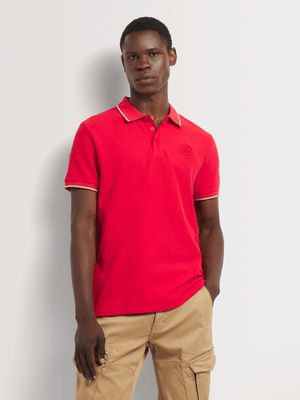 Fabiani Men's Red Tonal Crest Polo Golfer