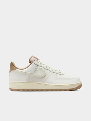 Nike Men's Air Force 1 '07 LV8 White/Sail Sneaker