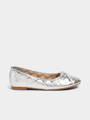 Jet Older Girls Silver Quilted Pumps