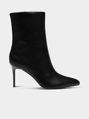 Women's Steve Madden Black Lyricals Boots