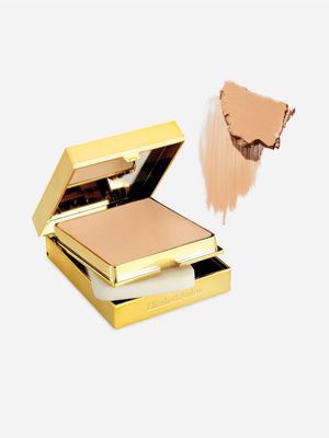 Elizabeth Arden Flawless Finish Sponge-On Cream Makeup