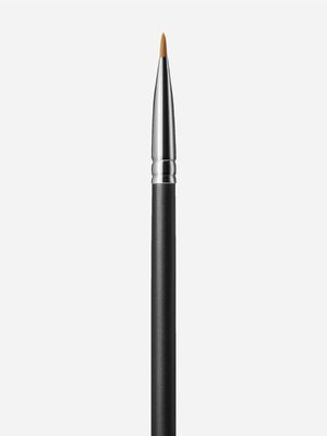 MAC 224 Synthetic Tapered Blending Brush