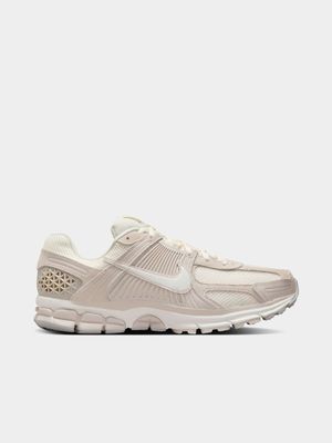 Nike Men's Vomero 5 Beige/Cream Sneaker