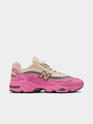 New Balance Men's M1000 v1 Pink/Green Sneaker