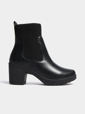 Women's Black Ribbed Chelsea Boots