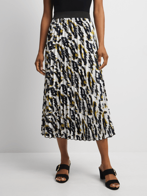 Women's Black & Green Print Pleated Skirt