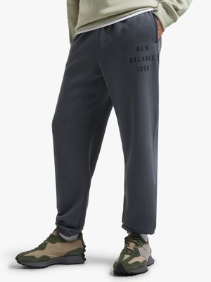 New Balance Men's Iconic Collegiate Graphite Jogger