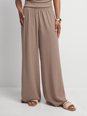 Women's Brown Textured Pull On Pants