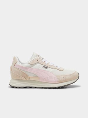 Puma Women's Road Rider Suede Beige Sneaker