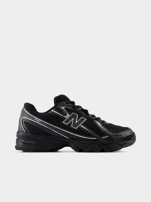 New Balance Women's 740 Black/Silver Sneaker