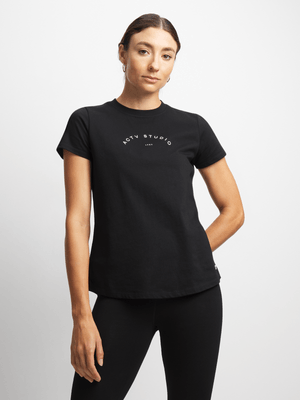 Womens TS Actv Studio Graphic Black Tee