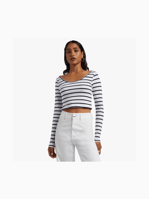 Y&G Cropped Scoop Neck Top