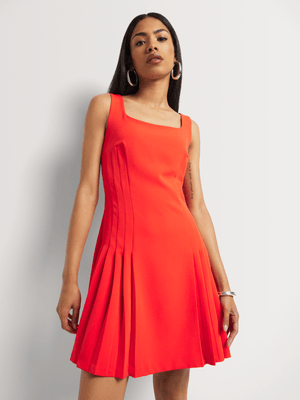 Y&G Pleated Mini Shift Dress