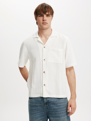 Men's Cotton On White Box Fit Short Sleeve Shirt