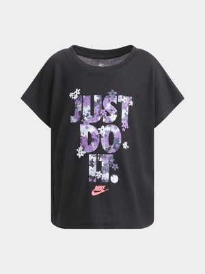 Nike Girls Kids Black Fresh Cut Graphic Black T-Shirt