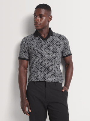 Men's Markham Diamond Design Revere Black/Ecru Knitwear Golfer