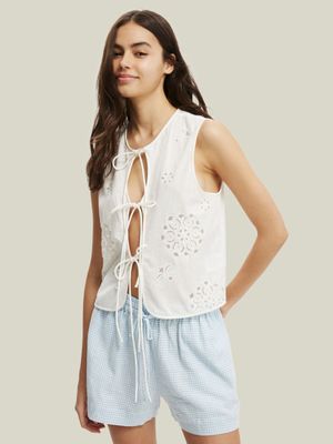 Women's Cotton On White Kyha Tie Front Vest