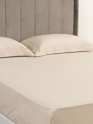 Guest House The Cool Crisp Fitted Sheet 200tc Natural